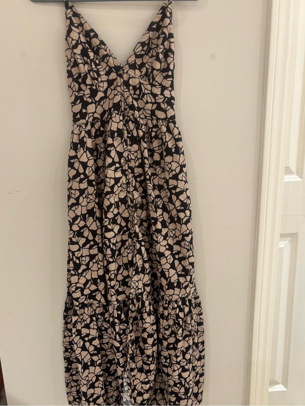 Abercrombie & Fitch Black and Cream Floral Maxi Dress with Spaghetti Straps